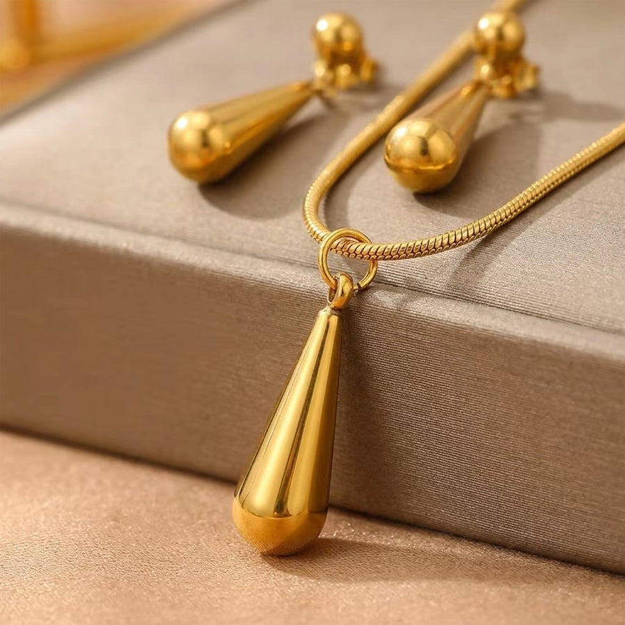 Gold Teardrop Set